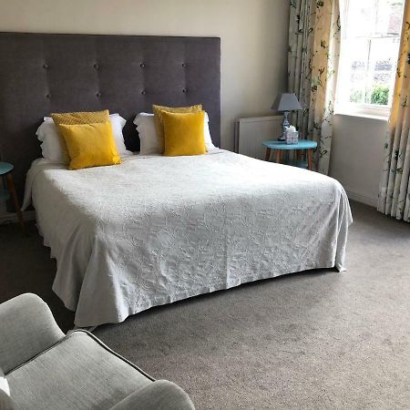 Host & Stay - The Raven Hotel Much Wenlock Εξωτερικό φωτογραφία