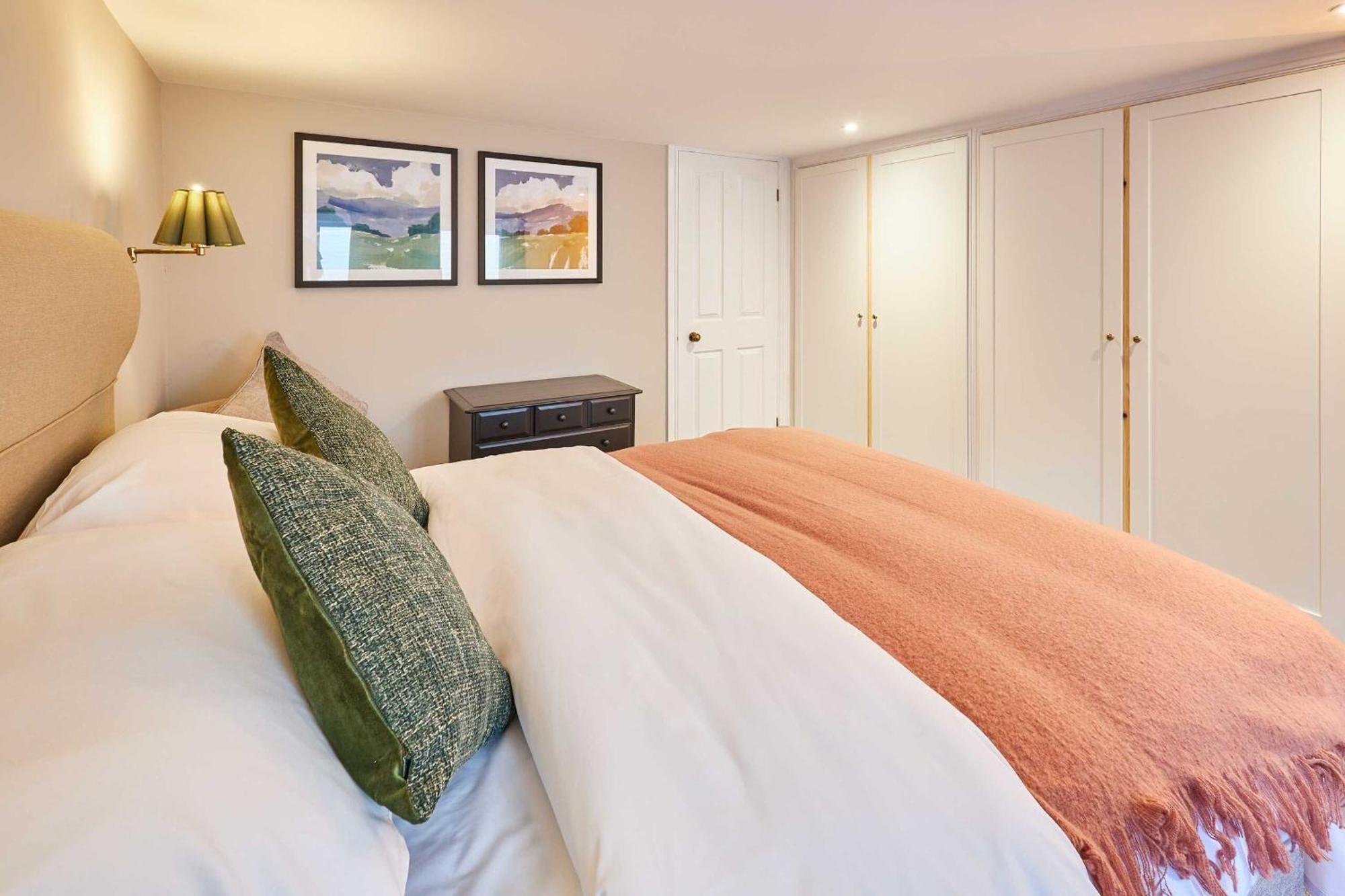 Host & Stay - The Raven Hotel Much Wenlock Εξωτερικό φωτογραφία