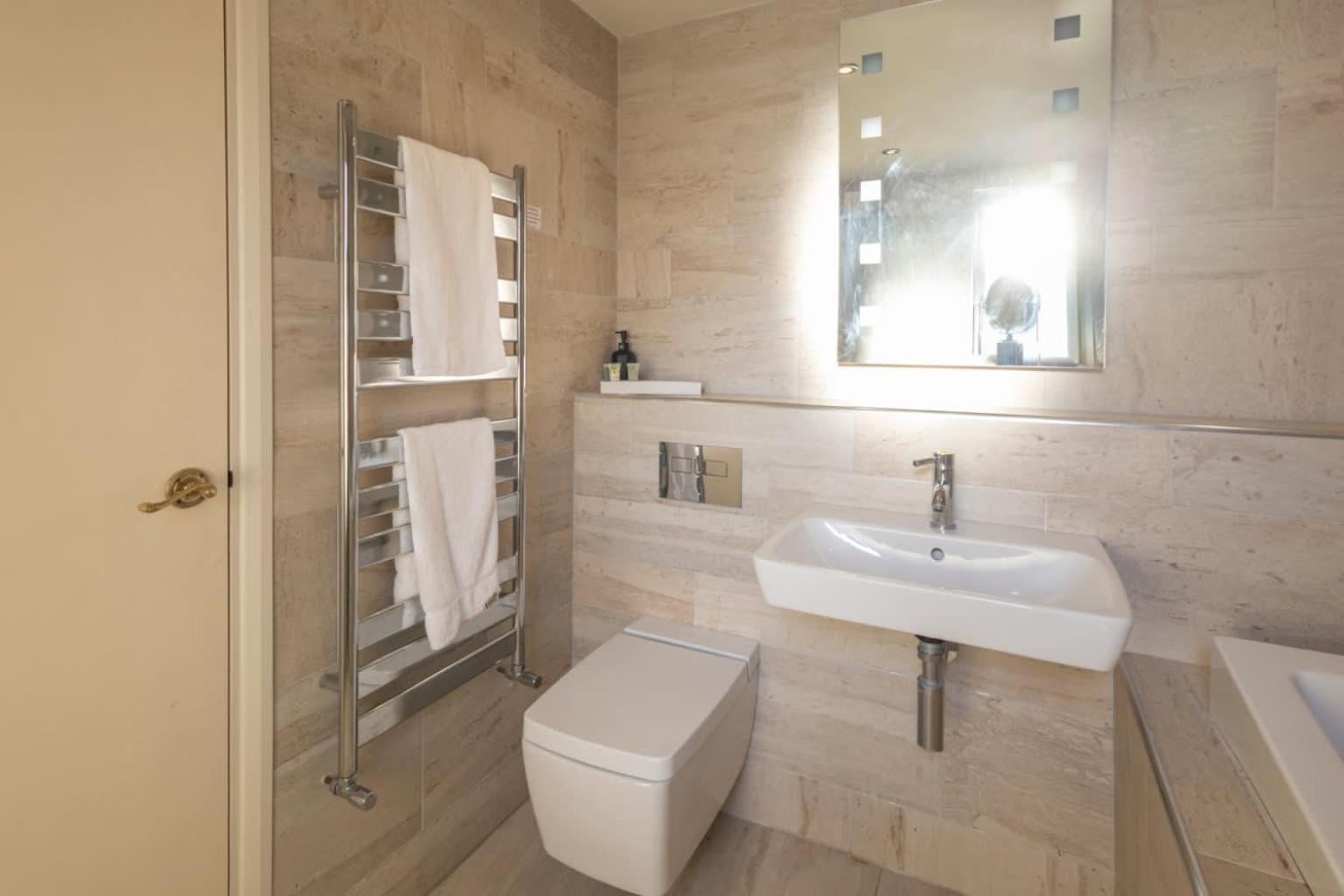 Host & Stay - The Raven Hotel Much Wenlock Δωμάτιο φωτογραφία